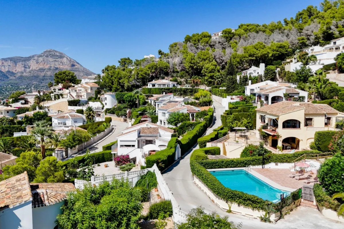 58 cmdn49 drone 22 hdr